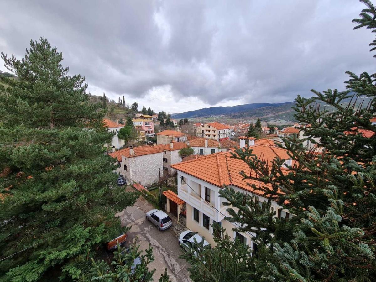 Papastavrou Apartments Калаврита Экстерьер фото