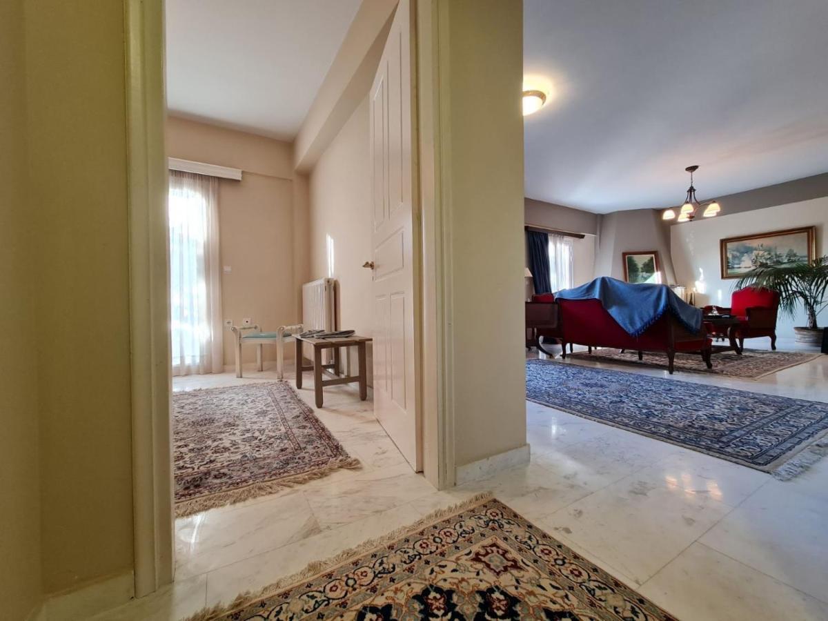 Papastavrou Apartments Калаврита Экстерьер фото