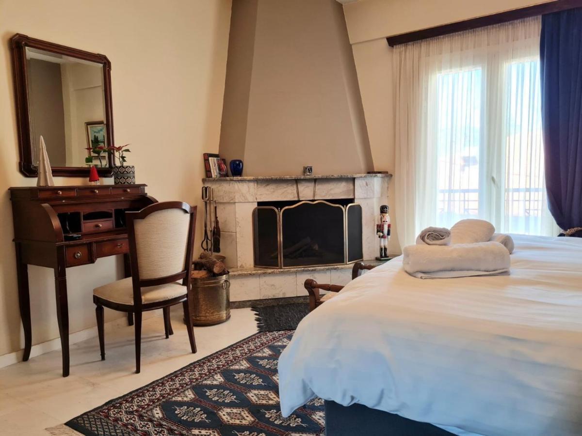 Papastavrou Apartments Калаврита Экстерьер фото